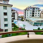 Appartement Perfect Sea And Pool View Long *