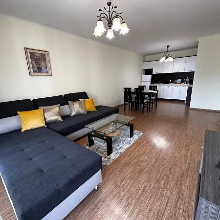 Апартамент Perfect Sea And Pool View Long Шкорпиловци