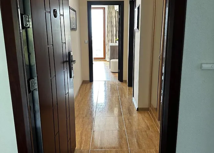 Perfect Sea And Pool View Long Appartement Shkorpilovtsi